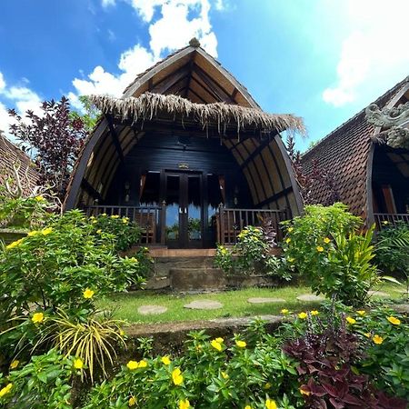 Holy Hills Bungalow Nusa Penida Batumadeg Екстер'єр фото
