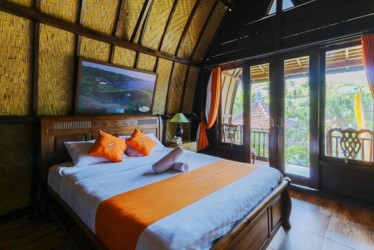 Holy Hills Bungalow Nusa Penida Batumadeg Екстер'єр фото