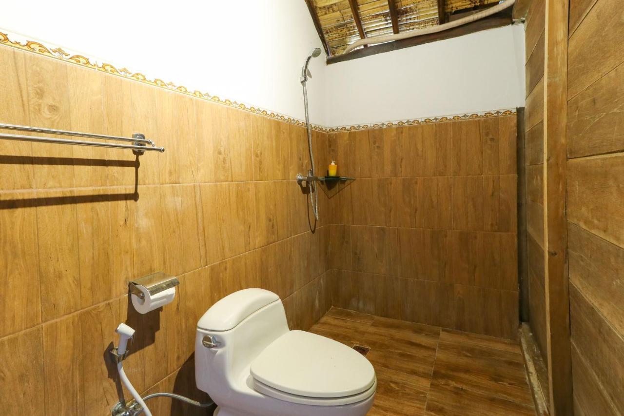 Holy Hills Bungalow Nusa Penida Batumadeg Екстер'єр фото