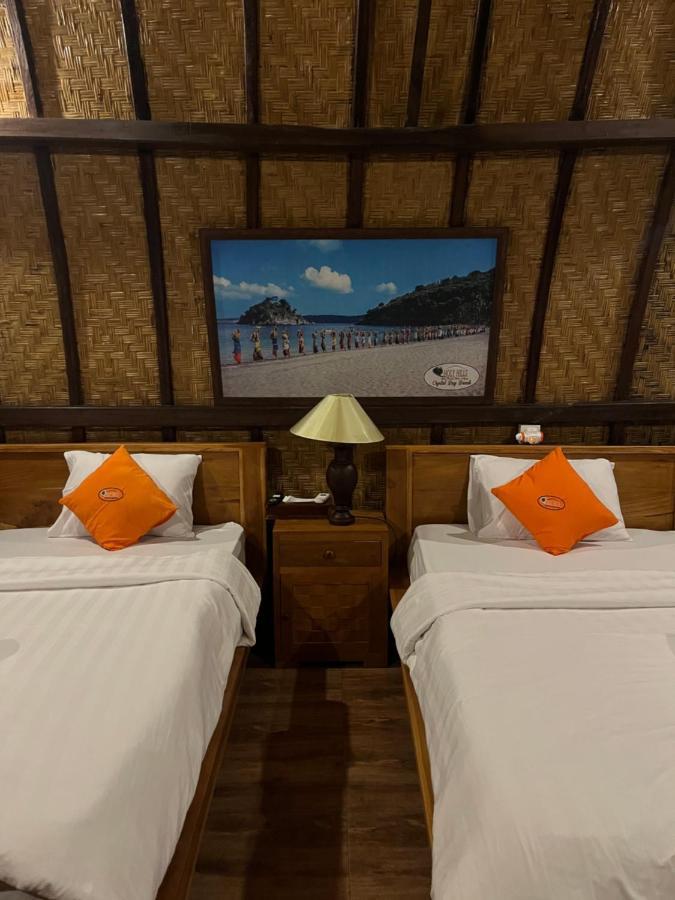 Holy Hills Bungalow Nusa Penida Batumadeg Екстер'єр фото