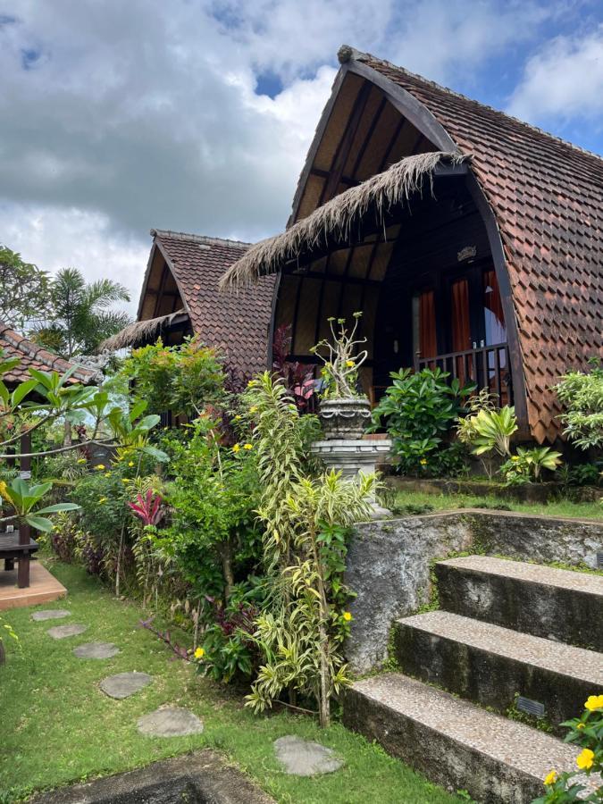 Holy Hills Bungalow Nusa Penida Batumadeg Екстер'єр фото
