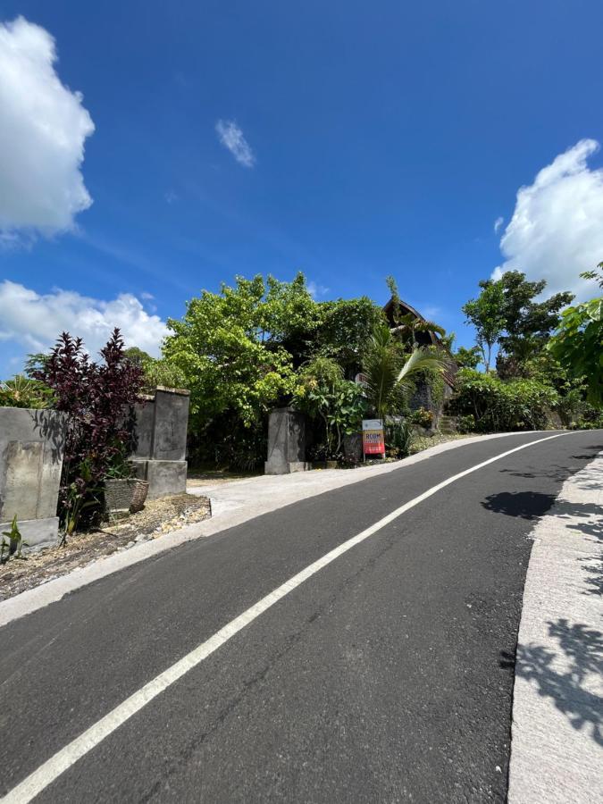 Holy Hills Bungalow Nusa Penida Batumadeg Екстер'єр фото