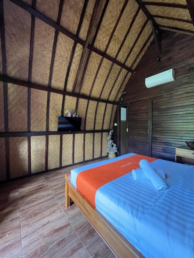 Holy Hills Bungalow Nusa Penida Batumadeg Екстер'єр фото