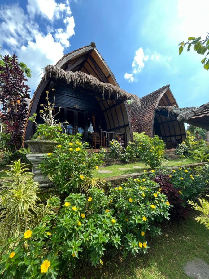 Holy Hills Bungalow Nusa Penida Batumadeg Екстер'єр фото